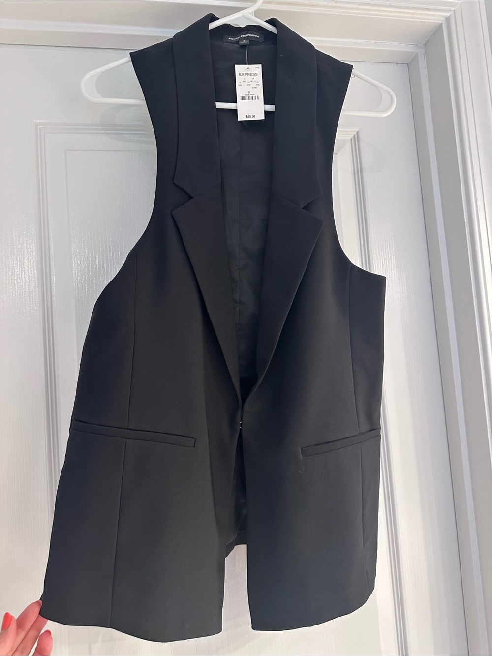 NWT Express Black Sleeveless Tailored Blazer Vest